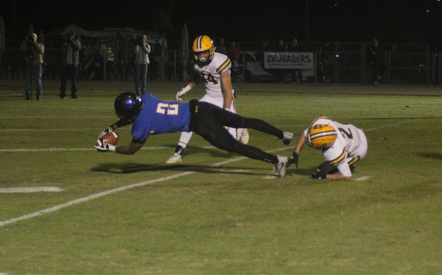 Kingsburg falls to Bakersfield Christian